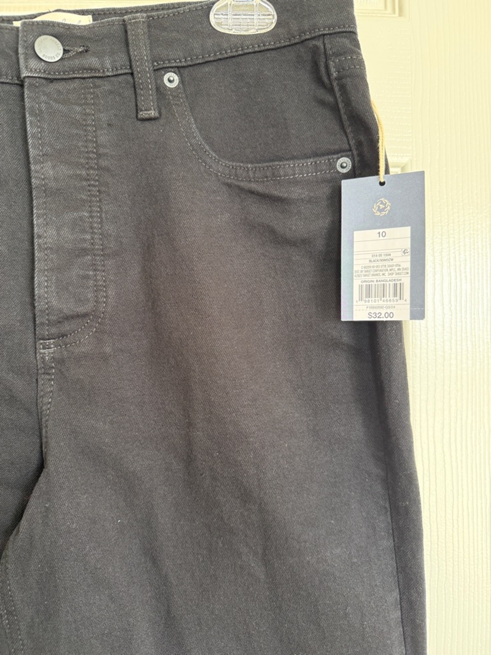 New! Women's High-Rise Straight Ankle Jeans - Universal Thread™ , Black Size 10 - Picture 3 of 10